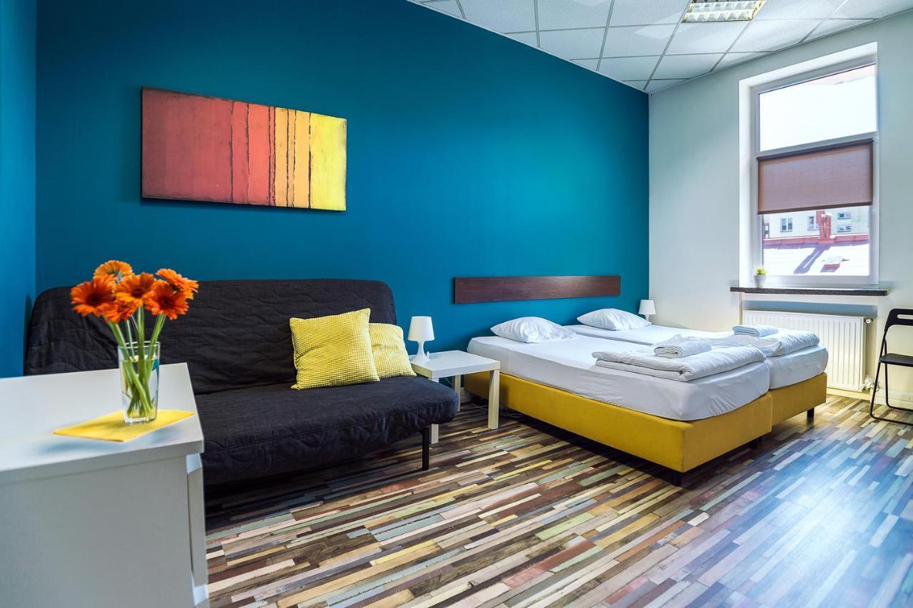 Hello Hostel & Apartments Bielsko-Biala Exterior foto