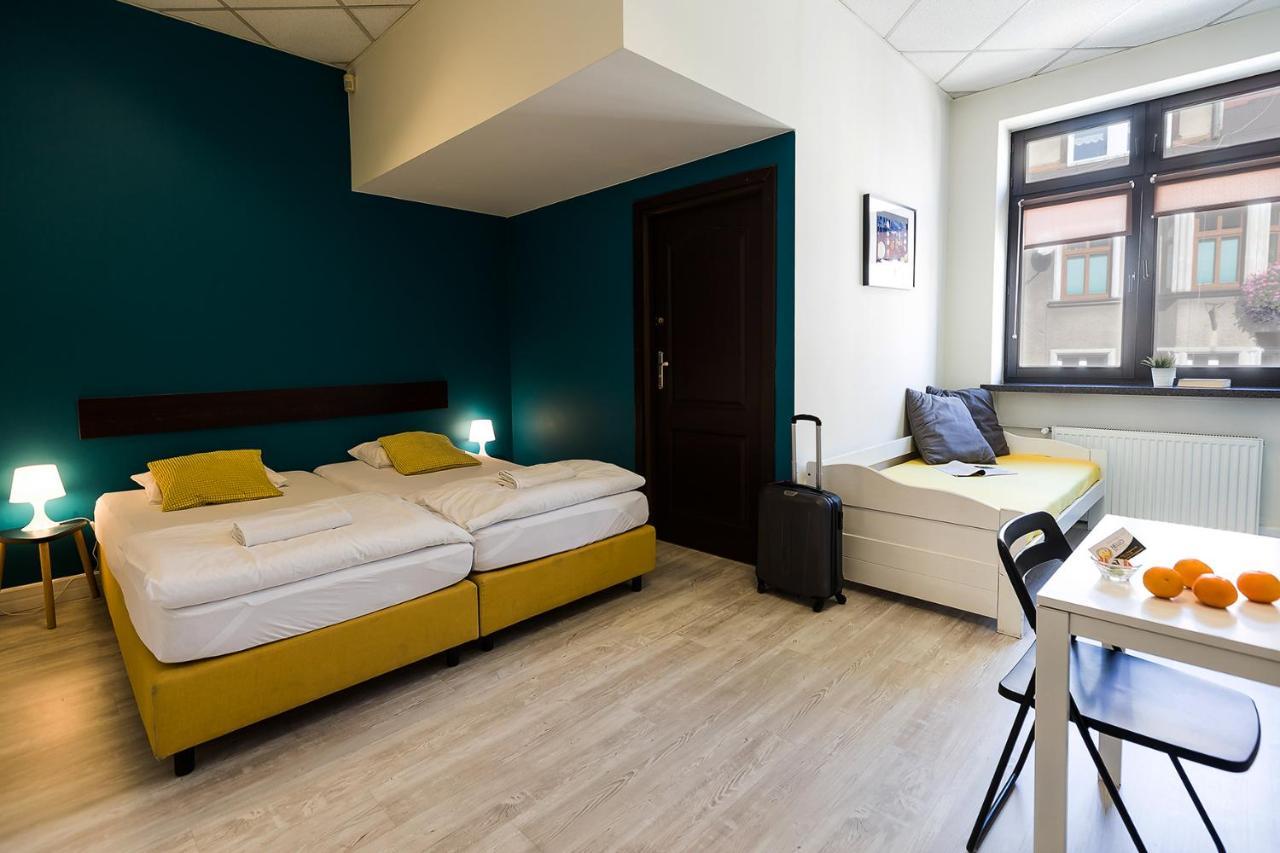 Hello Hostel & Apartments Bielsko-Biala Exterior foto